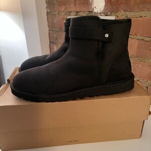 COPY - Ugg boots